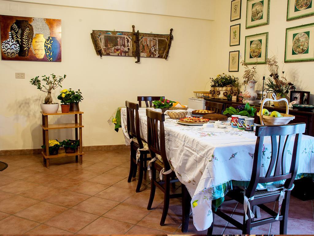 Bed And Breakfast Maria สโกเปลโล ภายนอก รูปภาพ